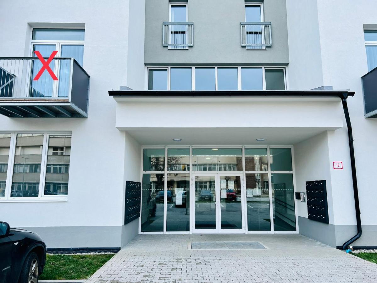 Liptovský Mikuláš Apartman Liptov Np9 מראה חיצוני תמונה